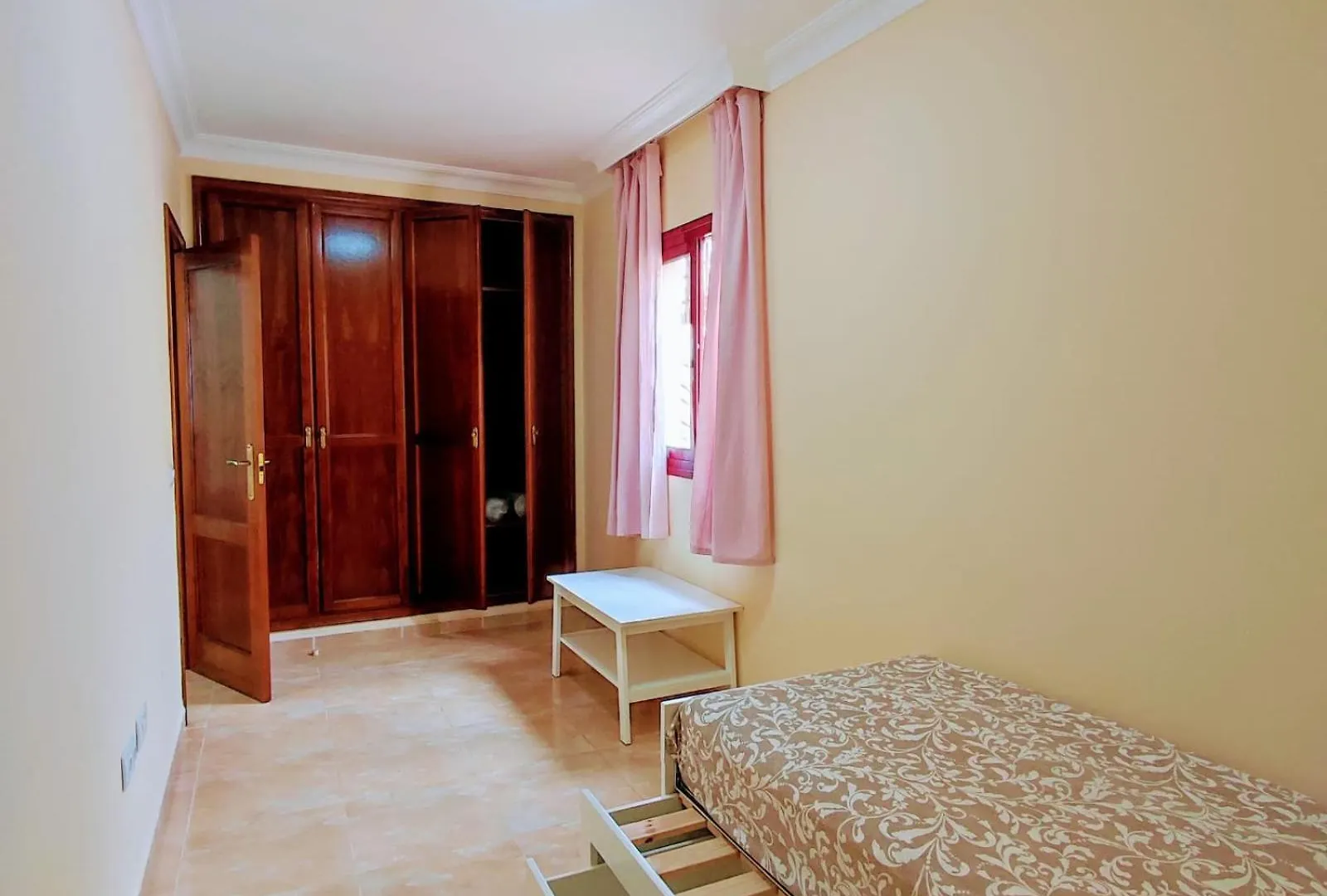 דירות Genovés Duplex Elegant